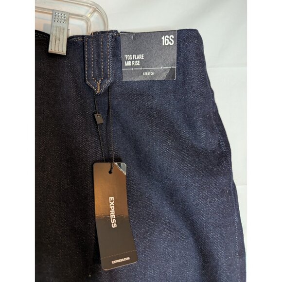 Express 70s Big Flare Mid Rise Dark Wash Jeans Sz 16S Retro Gold Zipper Bell - Picture 8 of 14